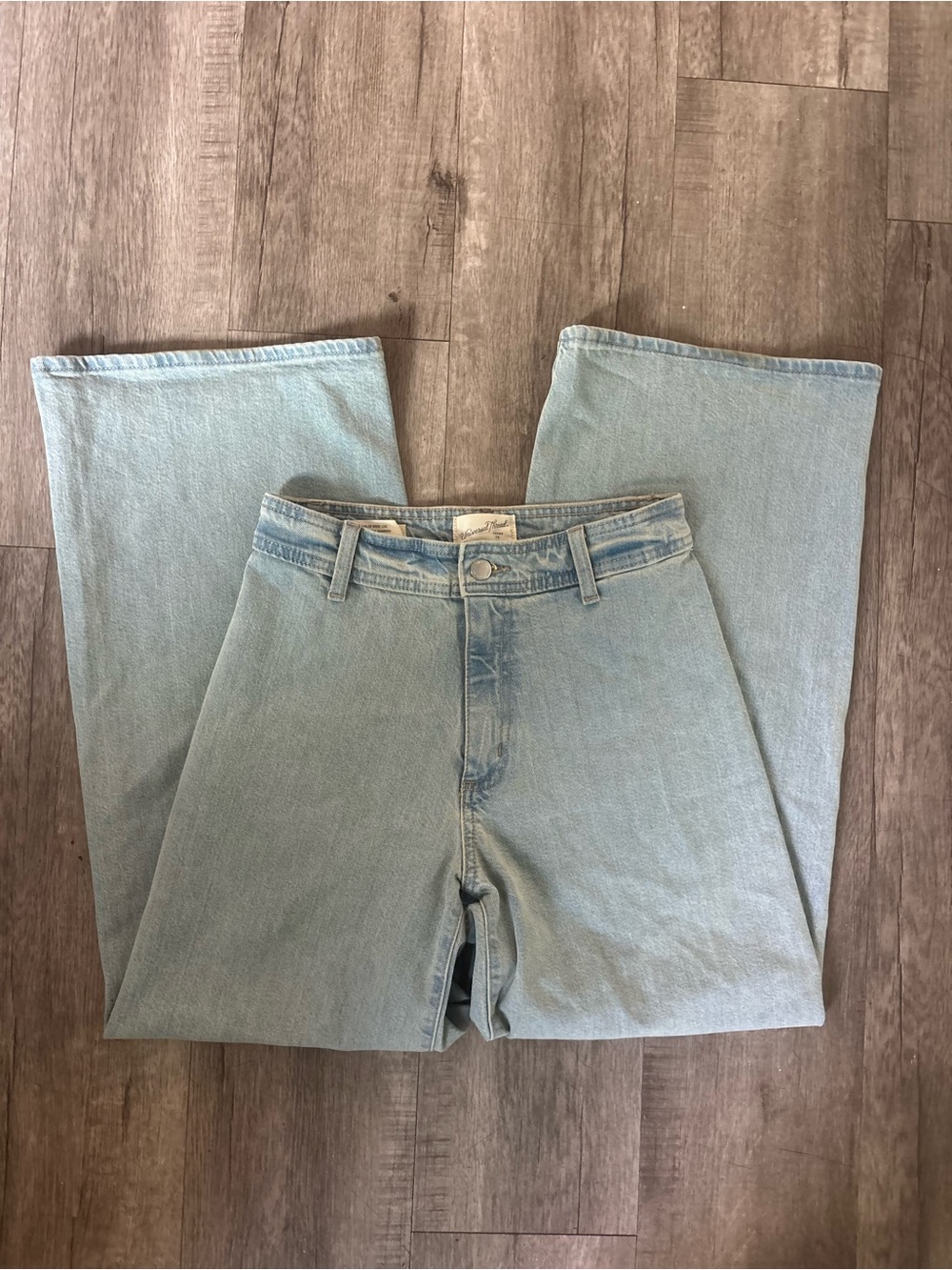 Universal Thread Sailor Wide Leg Jeans